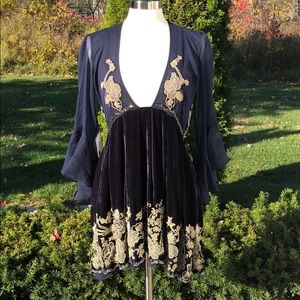 NWOT Free People LIMITED EDITION Navy VELVET DRESS
